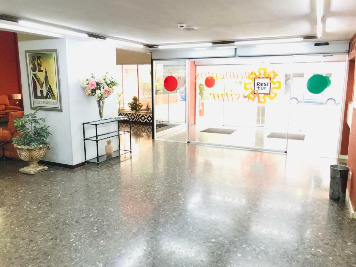 Resitur Luxury 114 Apartahotel
